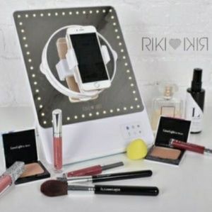 Limelife Riki Mirror